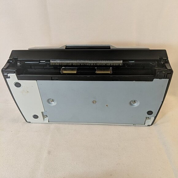 Fujitsu ScanSnap S510 Color Image Scanner Silver with Adapter Connection Cables - Picture 8 of 16